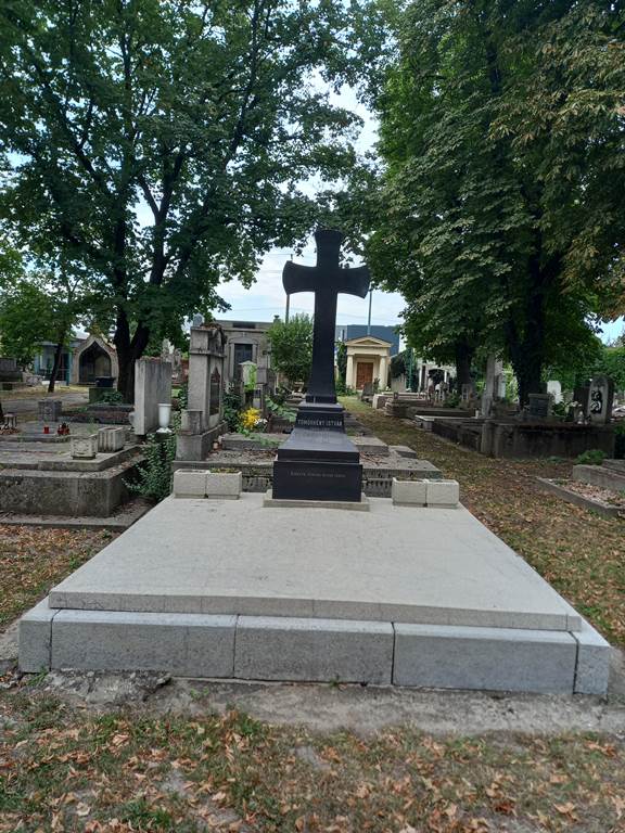 Tömörkény István síremléke