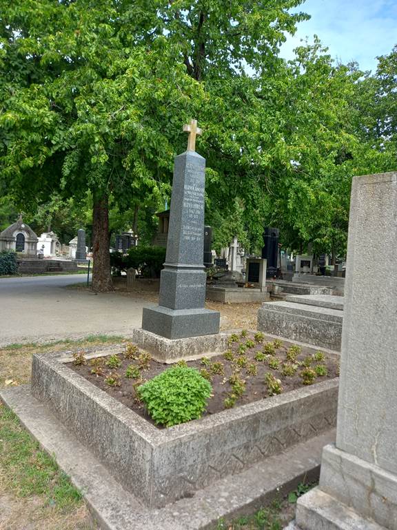 Reizner János síremléke